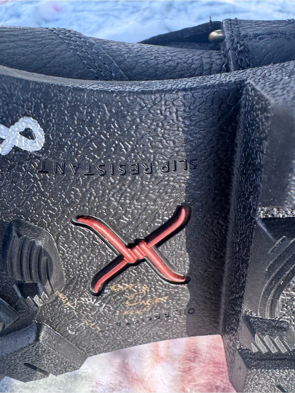 Twisted X durable black